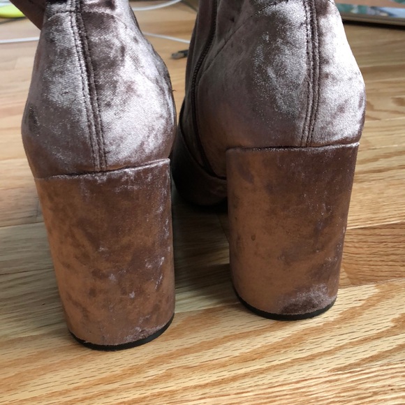 Velvet Steve Madden Booties - Picture 5 of 5